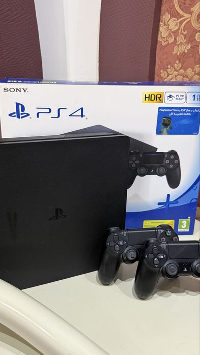 PlayStation 4 ps4 1 tb