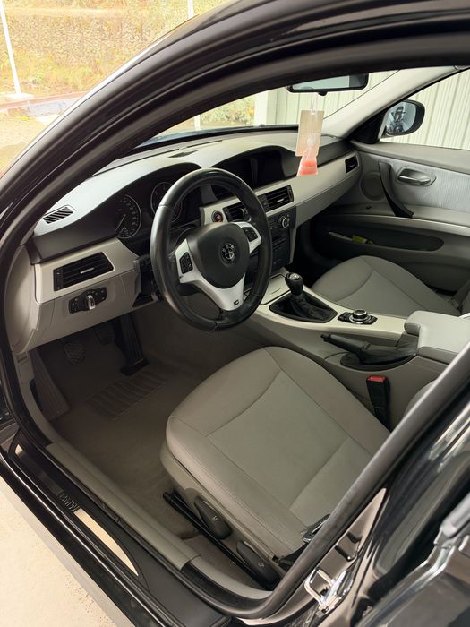 BMW Seria 3 2009 — imagine 5