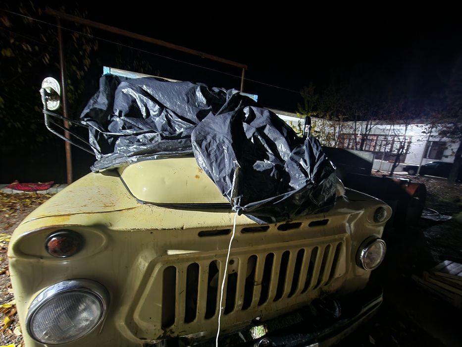 Gaz 52 1500$ sotiladi