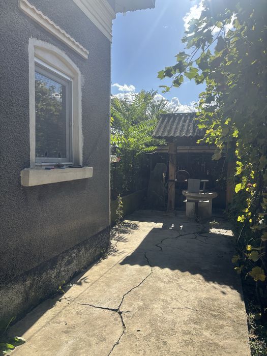 Vanzari casa si teren