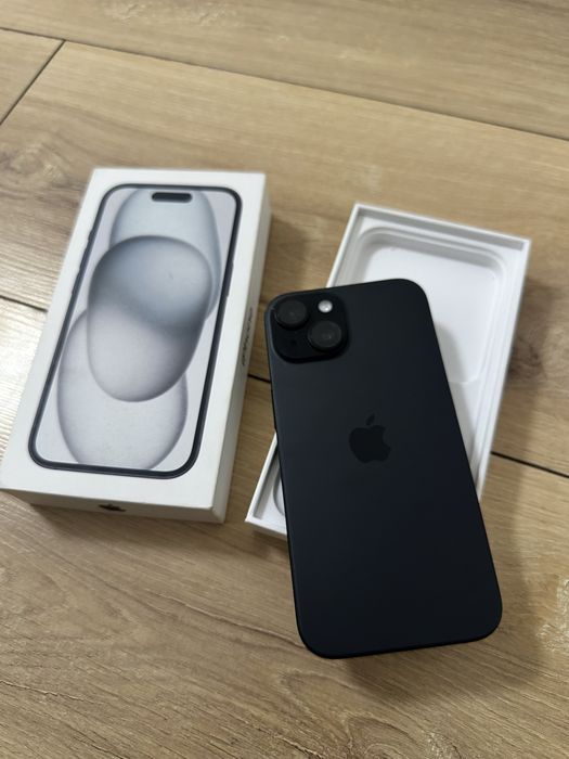 Продам iPhone 15 айфон 15 всего неделю ползовались