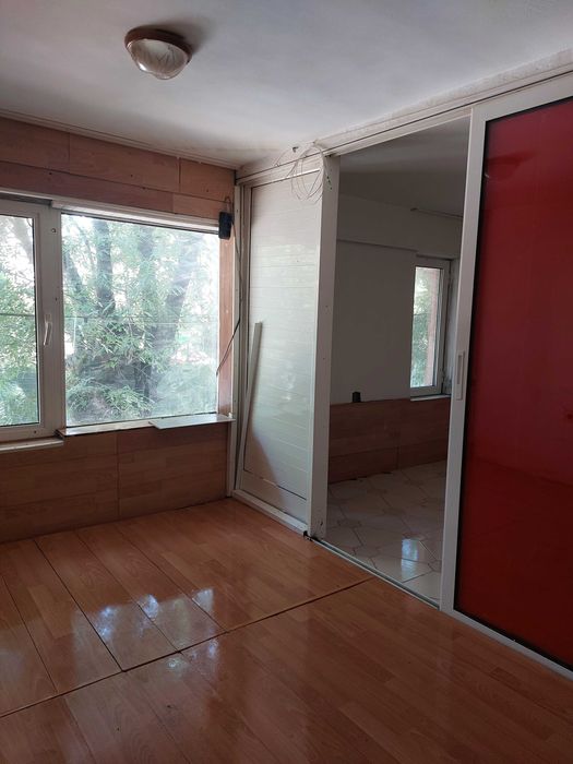 Продава се Офис в София, Банишора - 47 кв.м за 1703 €/кв.м - Снимка #2