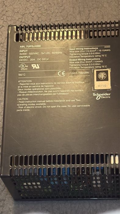 Schneider Electric ABL7UPS24200 – Sursă UPS Industrială 24V DC 20A, 3x400-520V, Stare Excelentă