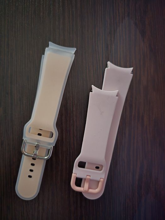 Срочно продам Часы  б/ у Samsung watch 5 в отличном состоянии