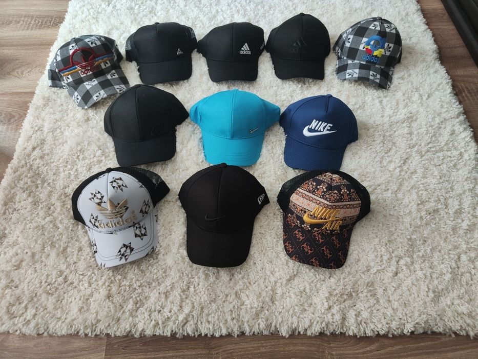 Șapcă Tommy Hilfiger Șapcă Emporio Armani Șapcă Jordan Șapcă NY Nike