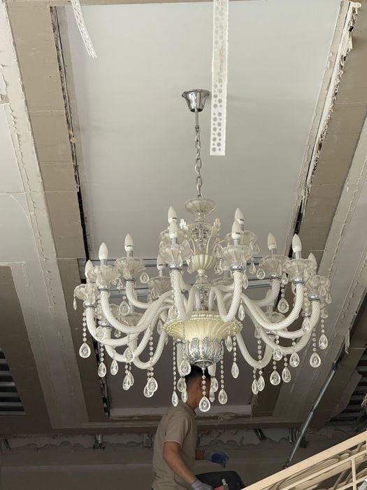 Люстры б/у из хрусталя