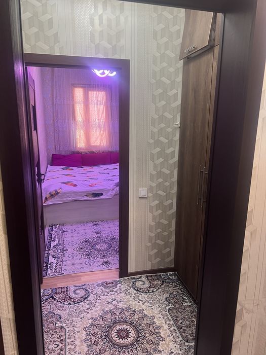 Medgaradok 3-xona 8 etaj kvartira sotiladi