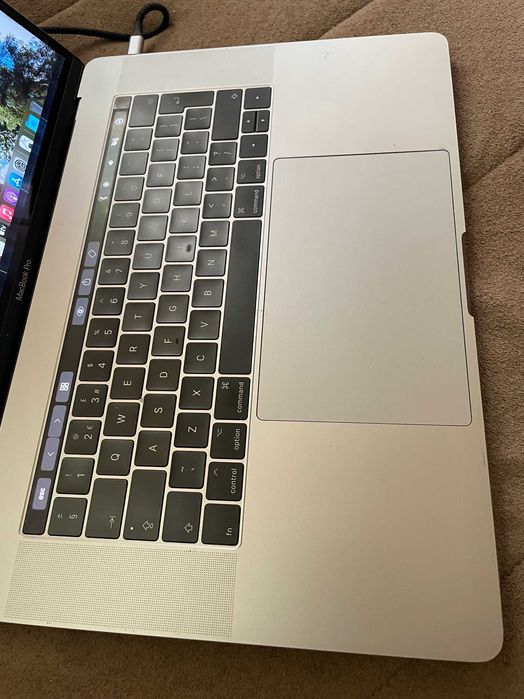 MacBook Pro A1707/Mid-2017/Space Grey-16GB RAM/512SSD/AMD Prо