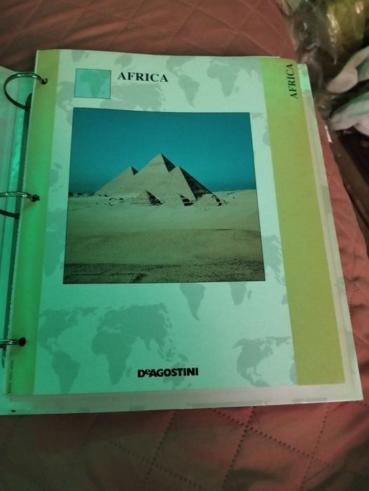 Album atlas geografic