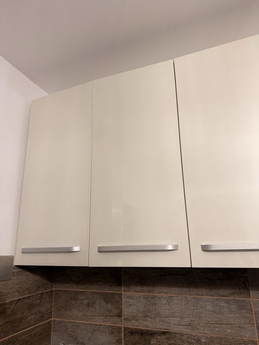 Vand mobila moderna din MDF pentru bucatarie