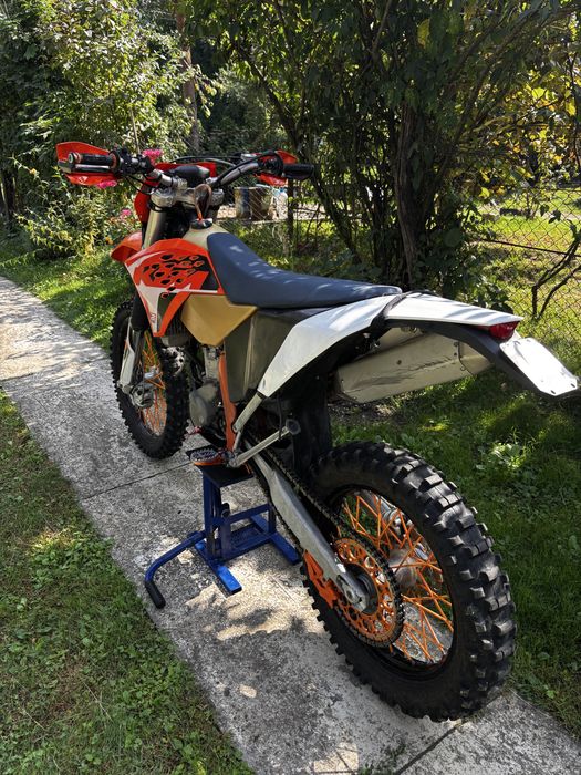 KTM 250 EXC-F (Model 2011) – Înmatriculată, acte în regulă, stare foarte bună