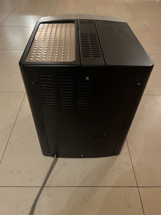 DeLonghi Magnicifa кафе машина