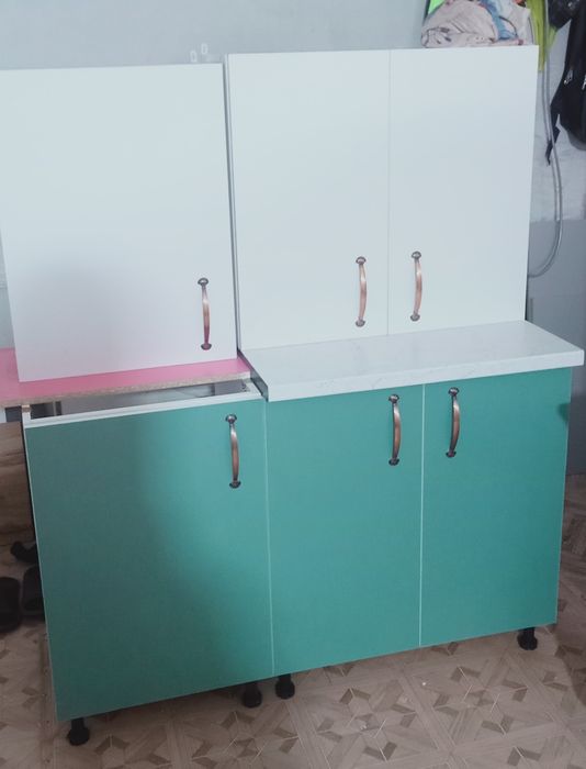 Кухонный гарнитур новый