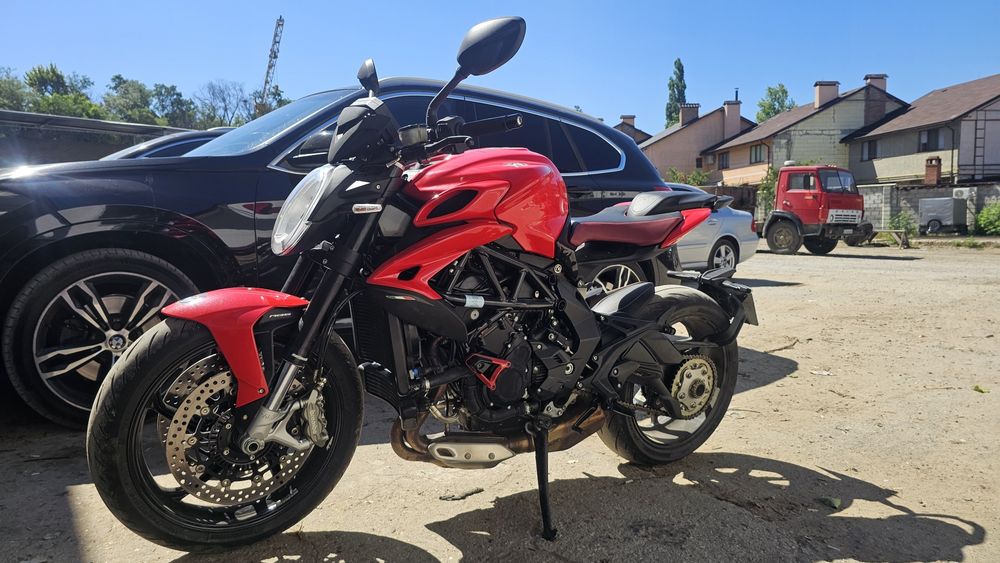 Mv agusta brutale 800r