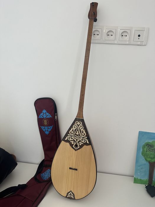 Домбра көп қолданбадық, жақсы күйде