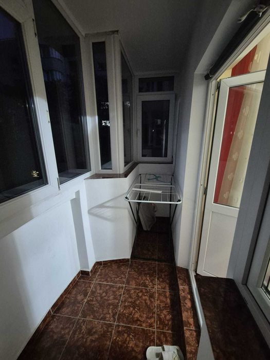 Garsoniera de inchiriat zona Costin Georgian