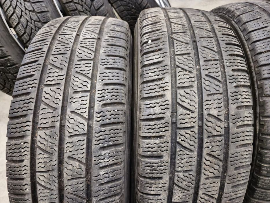 4 anvelope iarna Pirelli 235 65 16C