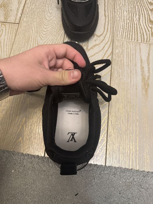 lv skate swarovski mărimea 46