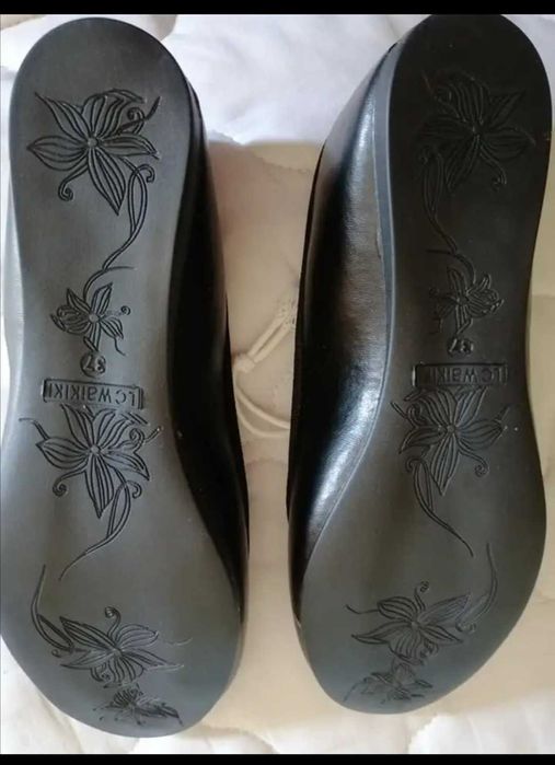 Дамски обувки LC Waikiki и чехли