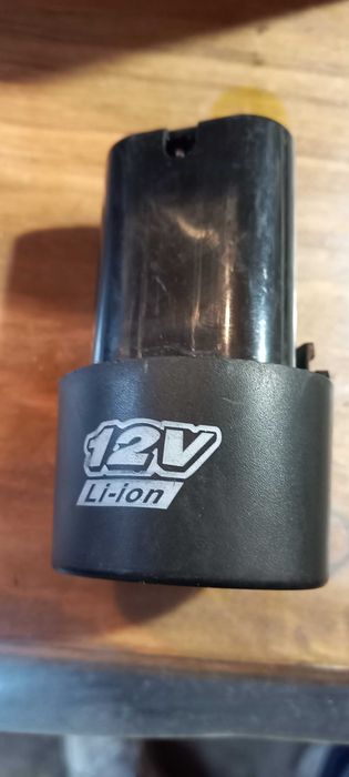 Литево Йонни батерии 12 волта 1.5 ампера