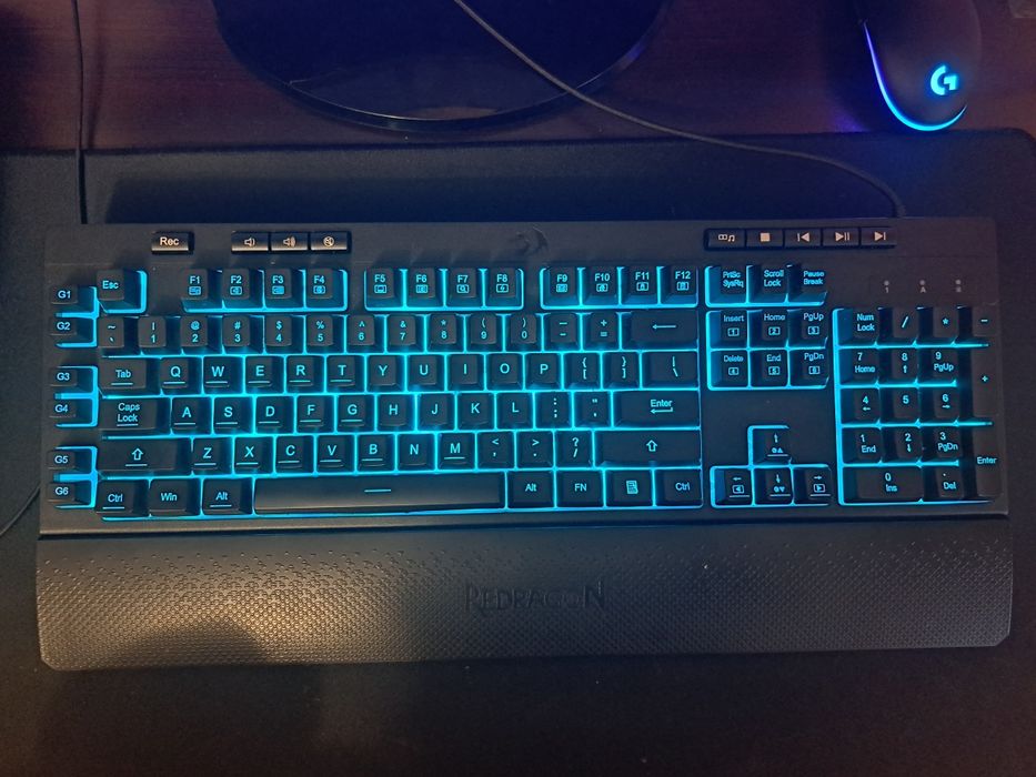 Геймърска клавиатура Redragon K512 RGB