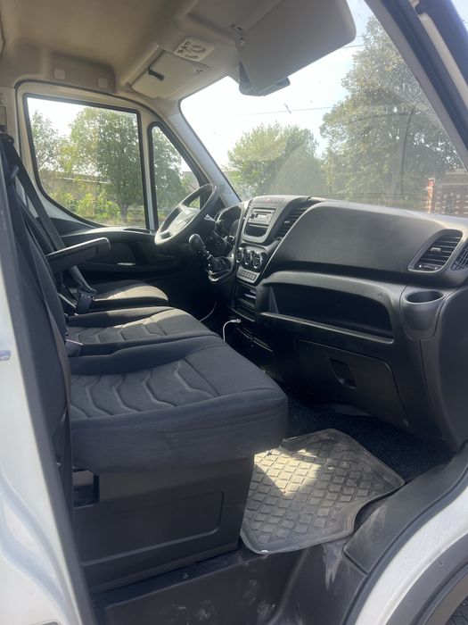 Iveco daily 3.0 cub cu lift 1000kg