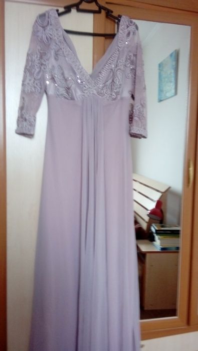 Платье вечернее.