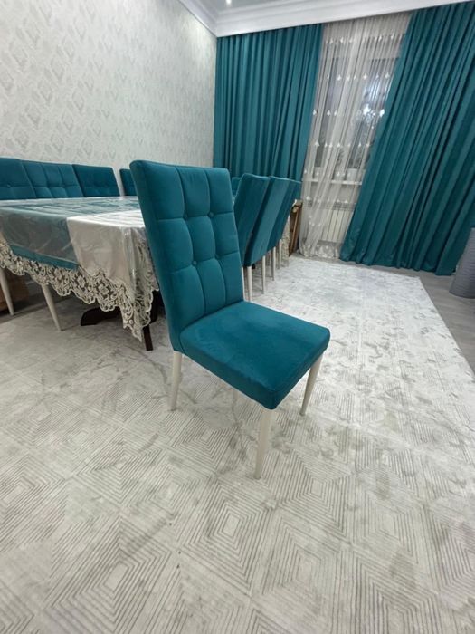 Продам стол со стульями!