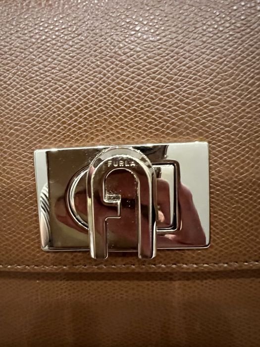 Чанта Furla в отлично състояние
