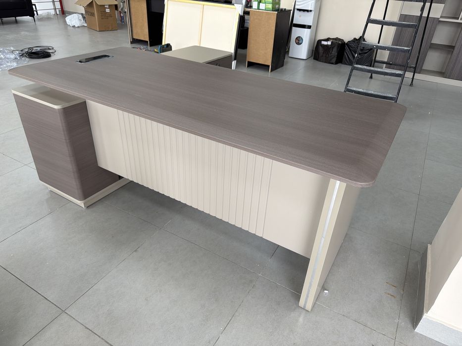 Офисные мебели прямой из Китая