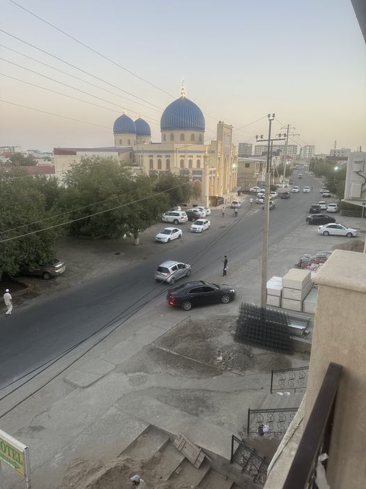 Гостинца Темур Бухоро шахарда жойлашган киши боши 100 000 сум