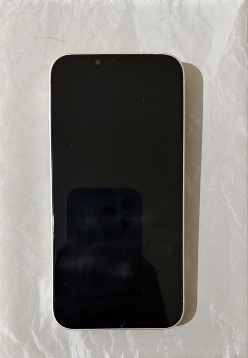 Iphone 14 цвет белый