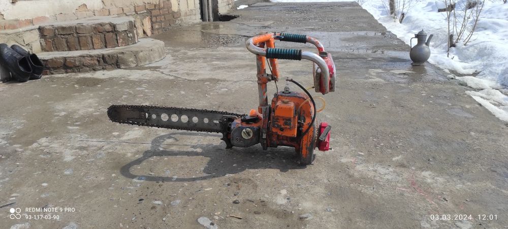 Ural 2 benzopela.Rossiyadan kelgan