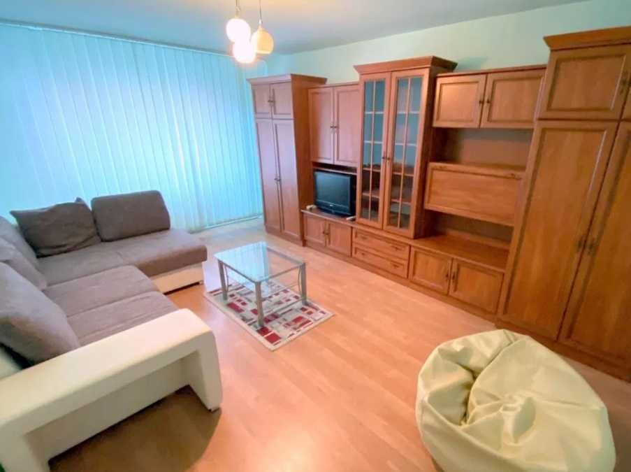 Дава се под наем Тристаен апартамент в Пловдив, Център - 74 кв.м за 204 € - Снимка #3