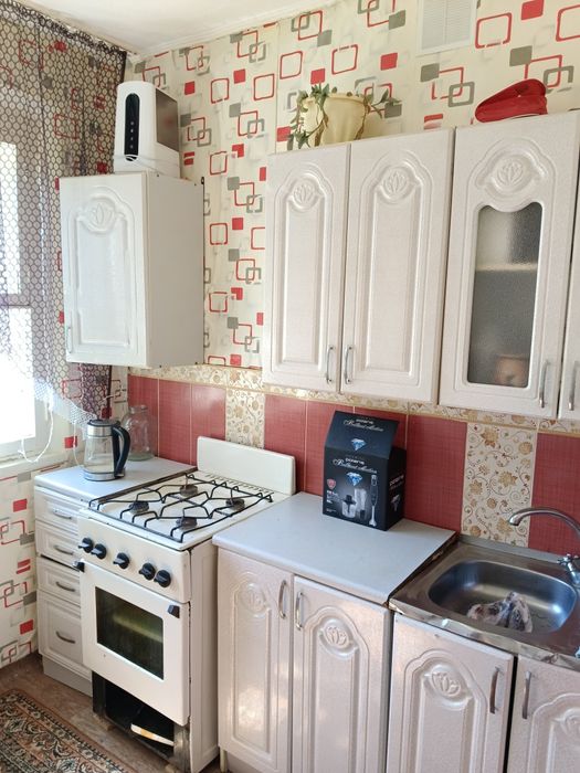 Продам 4 х комн. 4-24-5 этаж.