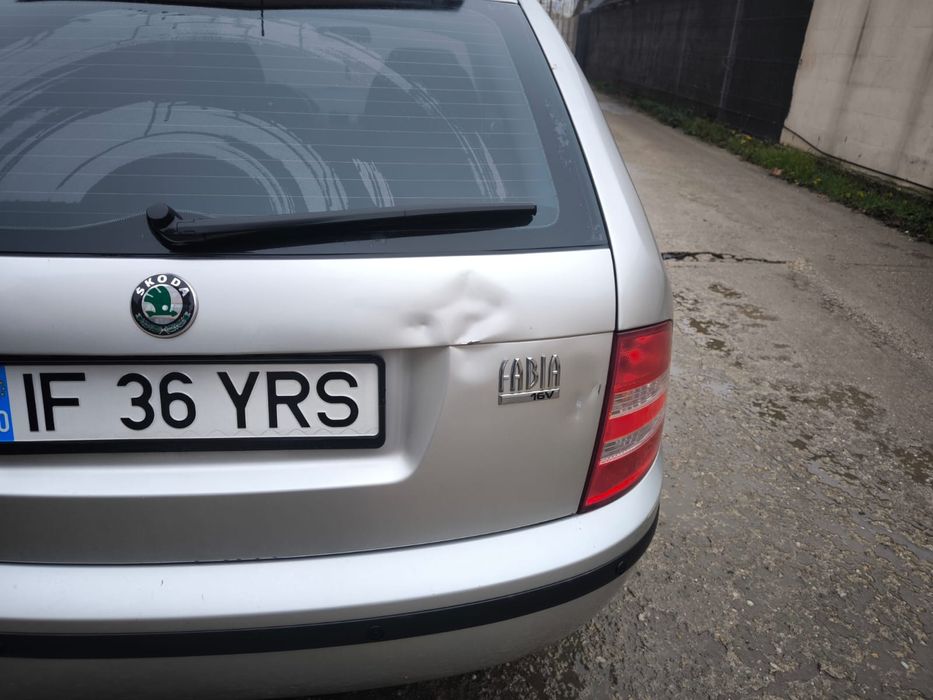 Vănd Skoda Fabia automata