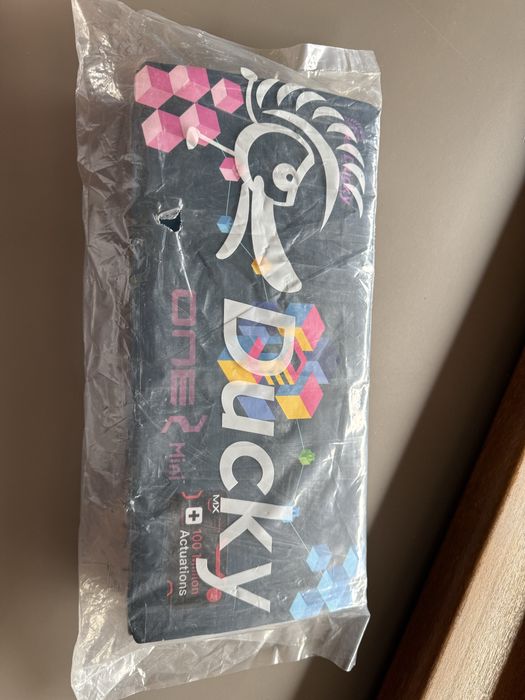 Ducky One 2 Mini RGB USB клавиатура