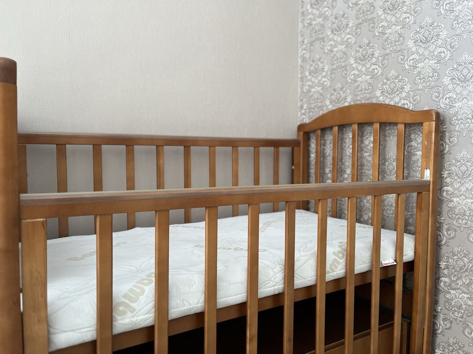 Продам детскую кровать