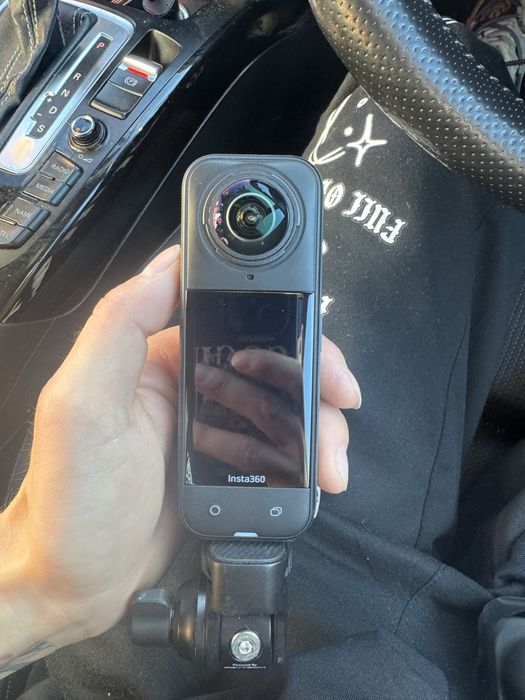 Insta 360 x5