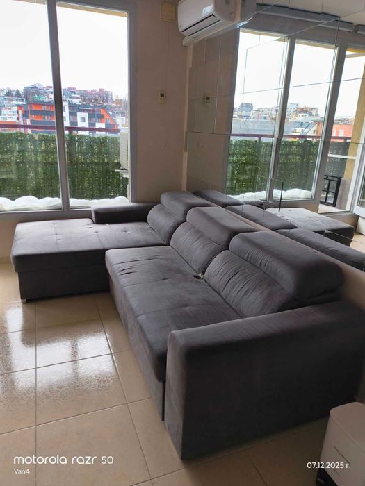 Разтегателен диван с ракла