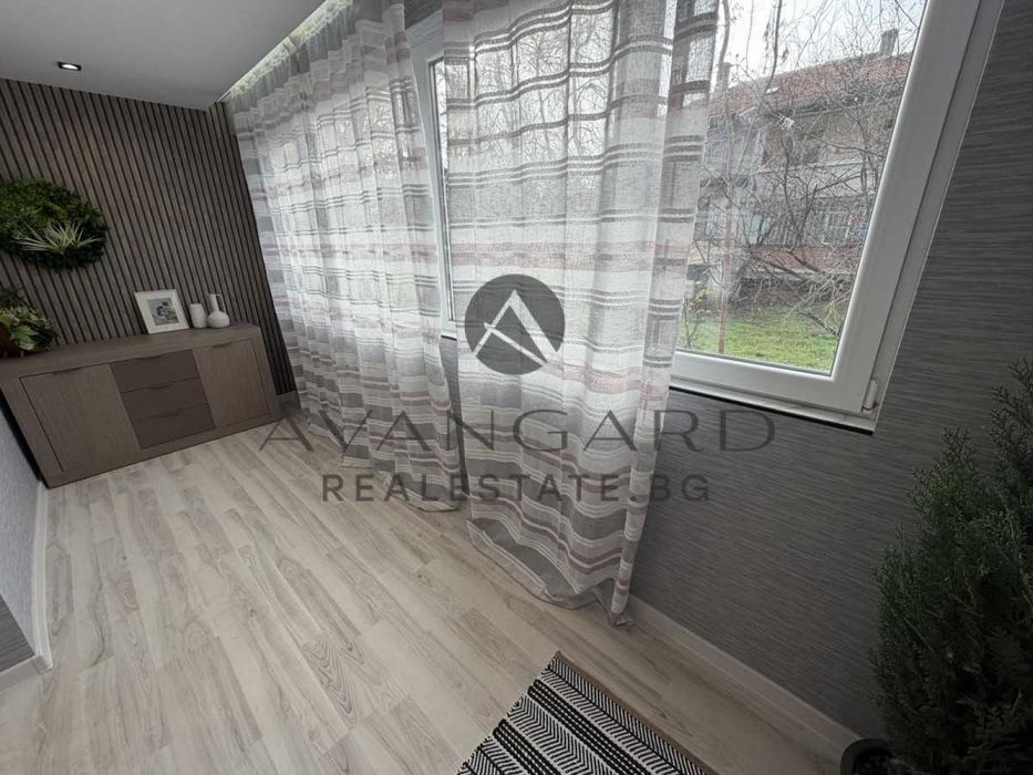 Продава се Тристаен апартамент в Пловдив, Кършияка - 78 кв.м за 1045 €/кв.м - Снимка #7