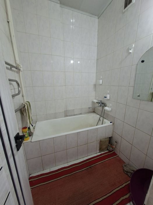 Продам  3х квартира под офис Панельный