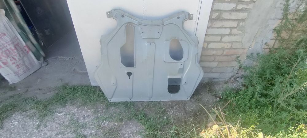 Продам защита двигателя