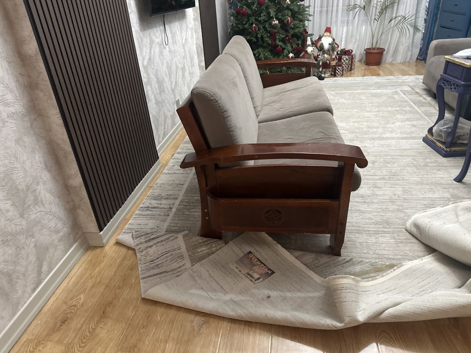 Срочно продается раскладной диван!