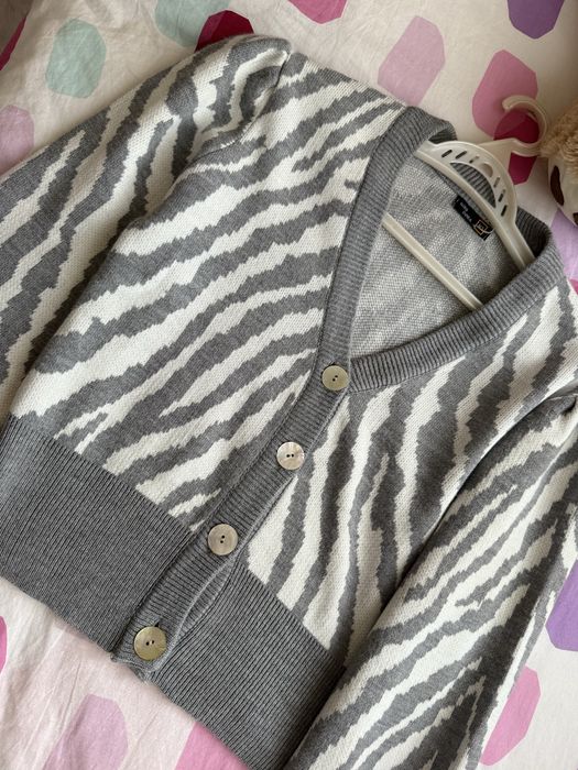 Сива Блуза нова