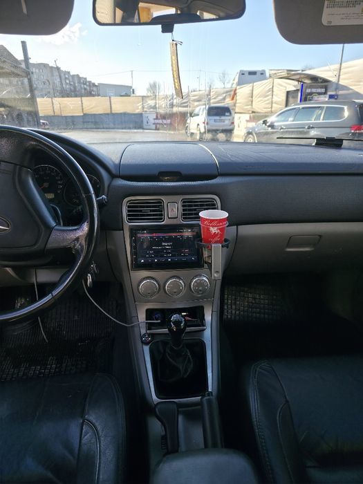 Субару Форестър 2.0 с газ