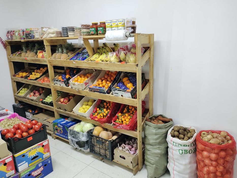 Продаётся овощной магазин