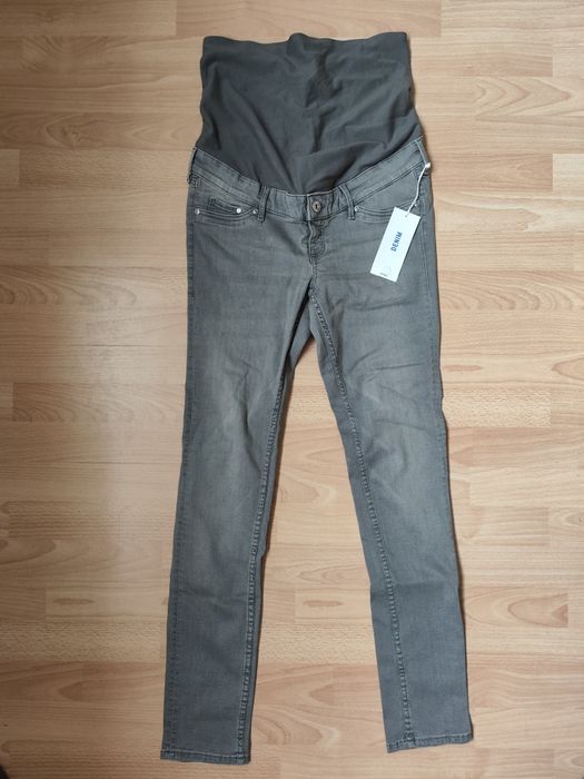 Нови сиви дънки за бременни  H&M, размер М