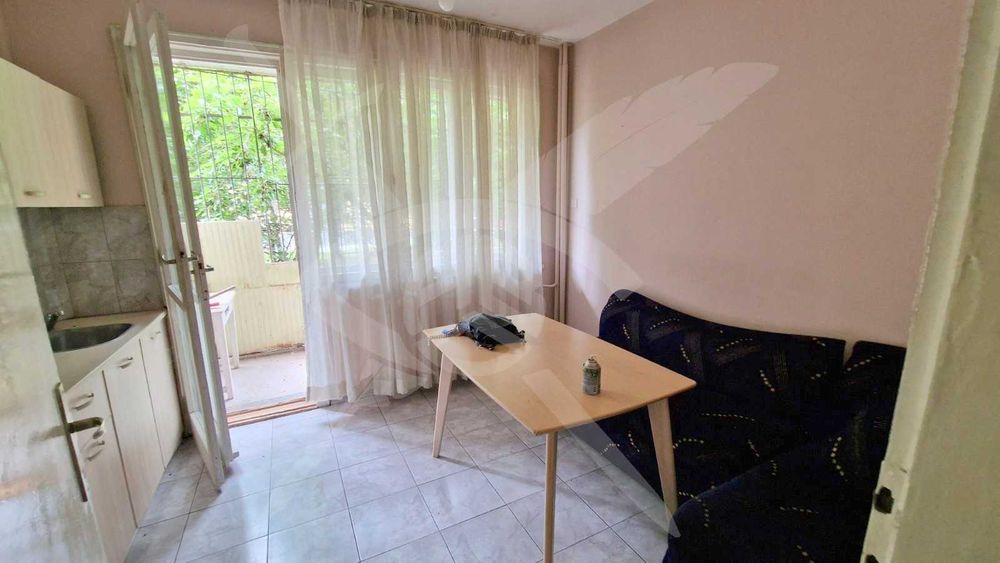 Продава се Двустаен апартамент в Пловдив, Кършияка - 57 кв.м за 2088 €/кв.м - Снимка #1