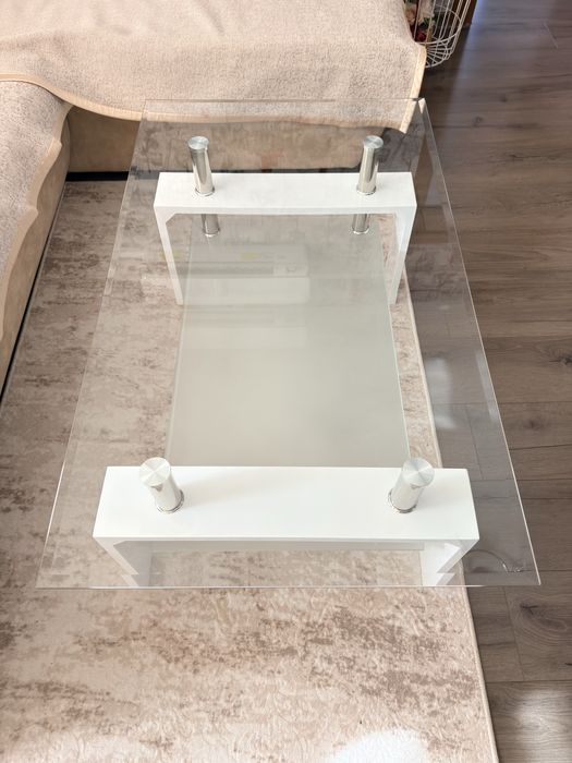 Холна маса стъклена